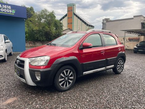 Toyota ETIOS CROSS 1.5 Flex 16V 5p Mec.