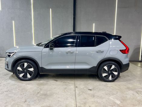Volvo XC 40 Recharge Plus (Elétrico)