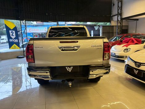 Toyota Hilux CD SRV 4x4 2.8 TDI Diesel Aut.