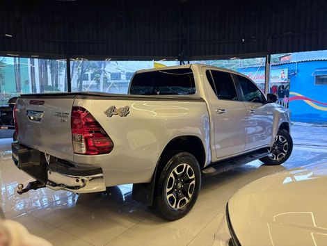 Toyota Hilux CD SRV 4x4 2.8 TDI Diesel Aut.