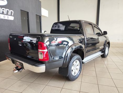 Toyota Hilux CD SRV 4x4 2.7 Flex 16V Aut.