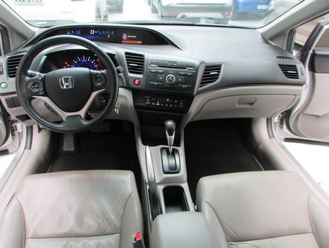 Honda Civic Sedan LXR 2.0 Flexone 16V Aut. 4p