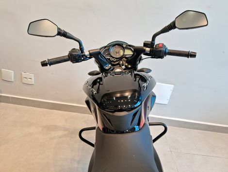 BAJAJ DOMINAR 200
