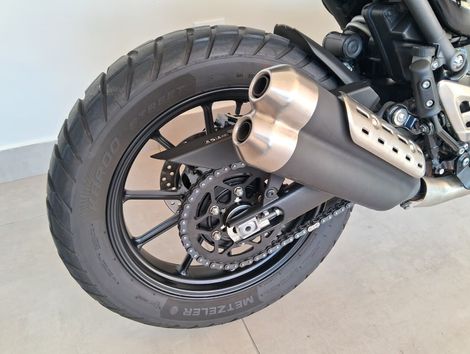 TRIUMPH SCRAMBLER 400 X