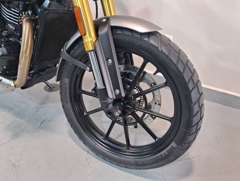 TRIUMPH SCRAMBLER 400 X