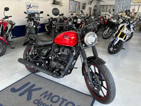 Royal Enfield Meteor 350 Fireball 