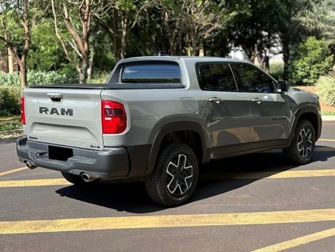 RAM RAMPAGE REBEL HURR.4 2.0 TB CD 4X4 Aut.