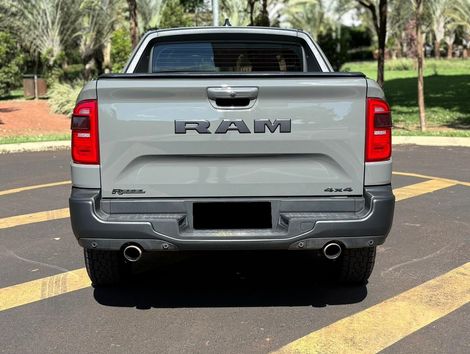 RAM RAMPAGE REBEL HURR.4 2.0 TB CD 4X4 Aut.