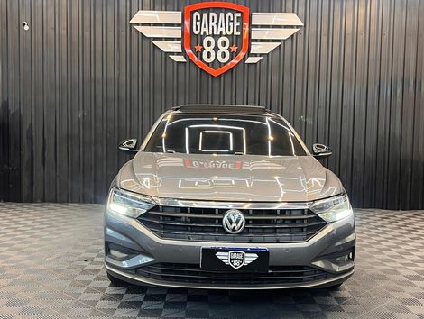 VolksWagen JETTA R-Line 250 TSI 1.4 Flex 16V Aut.
