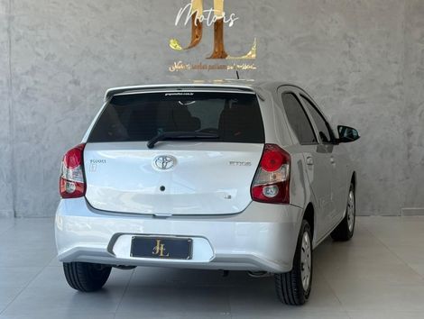 Toyota ETIOS X 1.3 Flex 16V 5p Mec.