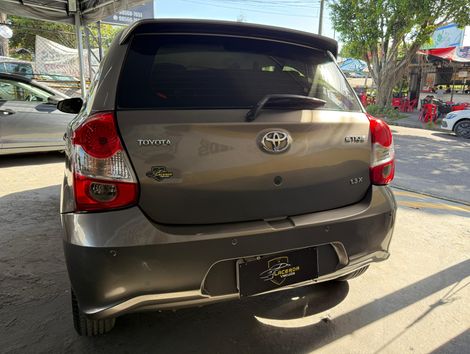 Toyota ETIOS X 1.3 Flex 16V 5p Aut.