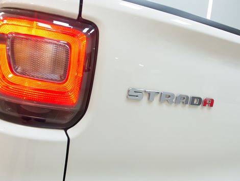 Fiat Strada Endurance 1.3 Flex 8V CS Plus