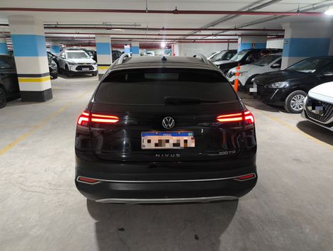 VolksWagen Nivus Highline 1.0 200 TSI Flex Aut.