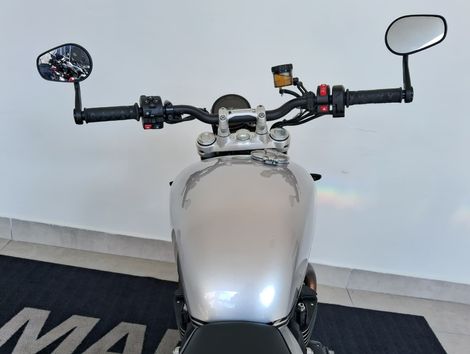 TRIUMPH Speed Twin 1200cc