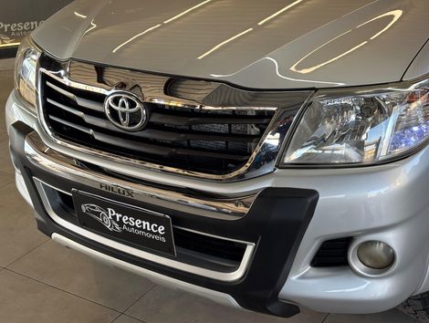Toyota Hilux CD SRV 4x4 2.7 Flex 16V Aut.