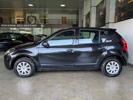 Renault SANDERO Authentique Hi-Flex 1.0 16V 5p