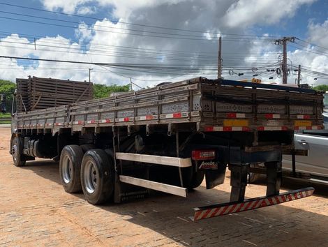 VOLVO VM 270 6x2 2p (diesel) (E5)