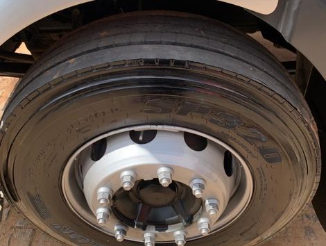 VOLVO VM 270 6x2 2p (diesel) (E5)