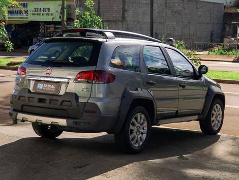 Fiat Palio Weekend Adventure LOCKER 1.8 Flex