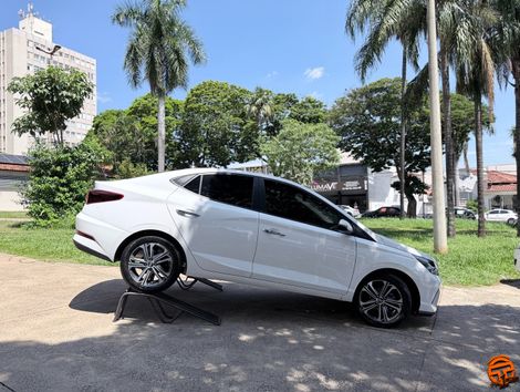 Hyundai HB20S Platinum 1.0 TB Flex 12V Aut.