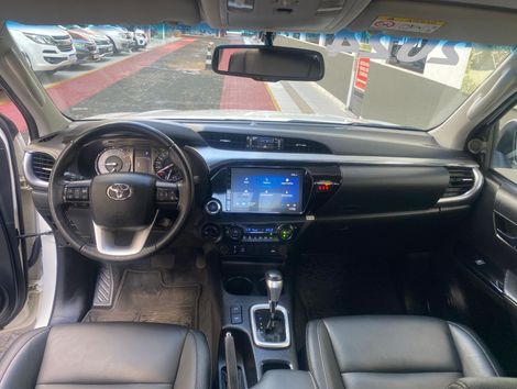 Toyota Hilux CD SRV 4x4 2.8 TDI Diesel Aut.