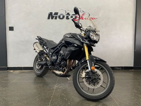 TRIUMPH TIGER 800