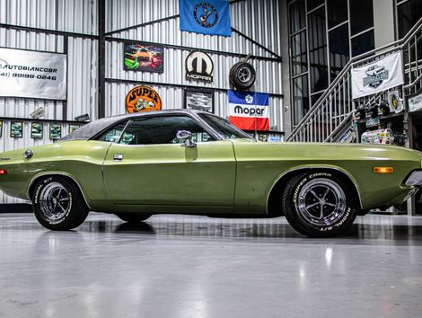 Dodge CHALLENGER