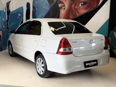 Toyota ETIOS X Plus 1.5 Flex 16V 5p Mec.