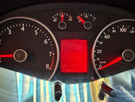 VolksWagen VOYAGE COMF/Highli. 1.6 T.Flex 8V 4p