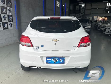 Chevrolet ONIX HATCH Joy 1.0 8V Flex 5p Mec.