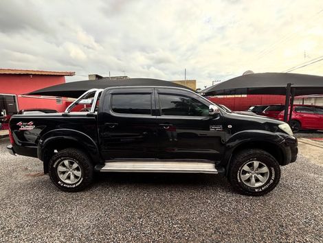 Toyota Hilux CD SRV D4-D 4x4 3.0 TDI Diesel Aut