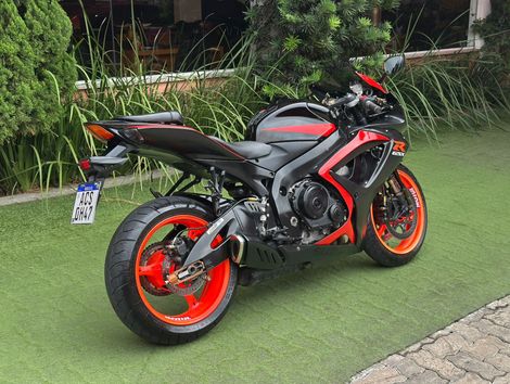 SUZUKI GSX-R 750 W SRAD