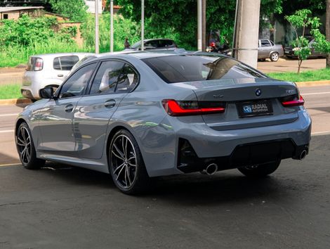 BMW 320iA 2.0 TB M Sport A.Flex/M.Sport 4p