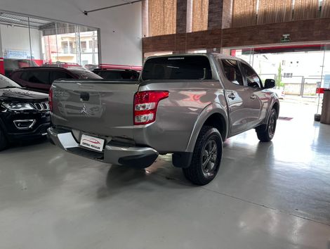 Mitsubishi L200 Triton Sport GLS 2.4 CD Diesel Aut.