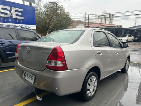 Toyota ETIOS XS Sedan 1.5 Flex 16V 4p Aut.