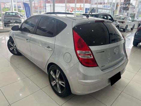 Hyundai i30 2.0 16V 145cv 5p Aut.