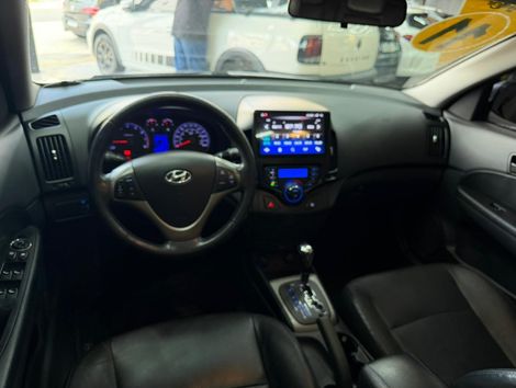 Hyundai i30 2.0 16V 145cv 5p Aut.