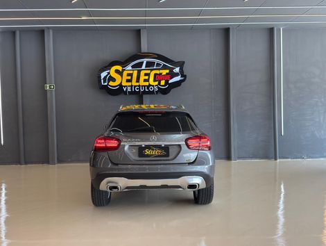 Mercedes GLA 200 Advance 1.6/1.6 TB 16V Flex Aut.