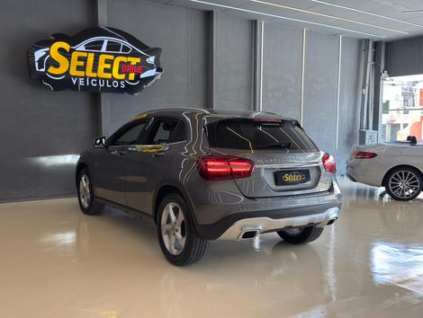 Mercedes GLA 200 Advance 1.6/1.6 TB 16V Flex Aut.
