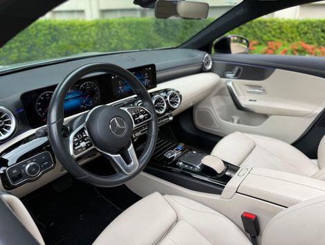 Mercedes CLA-250 2.0 16V TB Aut.