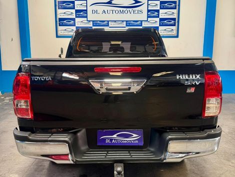 Toyota Hilux CD SRV 4x4 2.7 Flex 16V Aut.