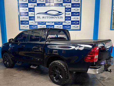 Toyota Hilux CD SRV 4x4 2.7 Flex 16V Aut.