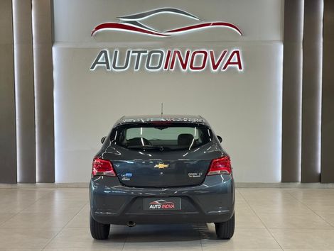 Chevrolet ONIX HATCH LT 1.4 8V FlexPower 5p Mec.