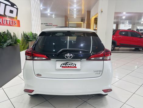 Toyota YARIS XLS Connect 1.5 Flex 16V 5p Aut.