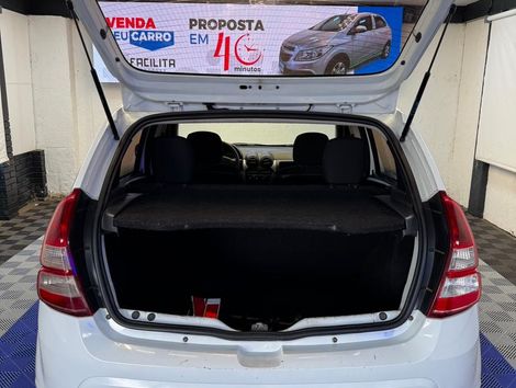 Renault SANDERO Authentique Hi-Flex 1.0 16V 5p