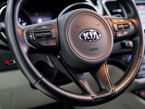 Kia Motors Grand Carnival EX 3.3 V6 24V 270cv Aut.