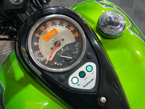 KAWASAKI VULCAN 900 CUSTOM