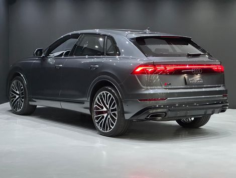 Audi Q8 Perf.Black 3.0 TFSI Quat. S-tr/(Híb.)