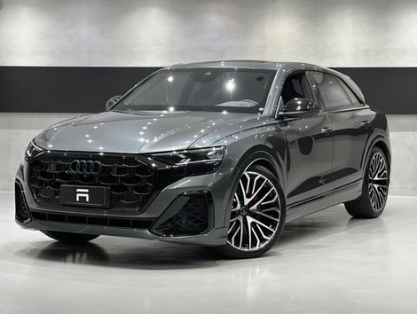 Audi Q8 Perf.Black 3.0 TFSI Quat. S-tr/(Híb.)