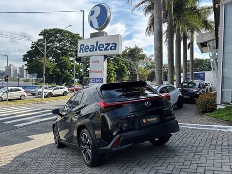 Lexus UX-250h Dynamic 2.0 16V Aut. (Híbrido)